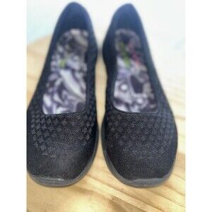 Skechers Women 7 Microburst  One Up Slip On Black Air Cooled Memory Foam Insole